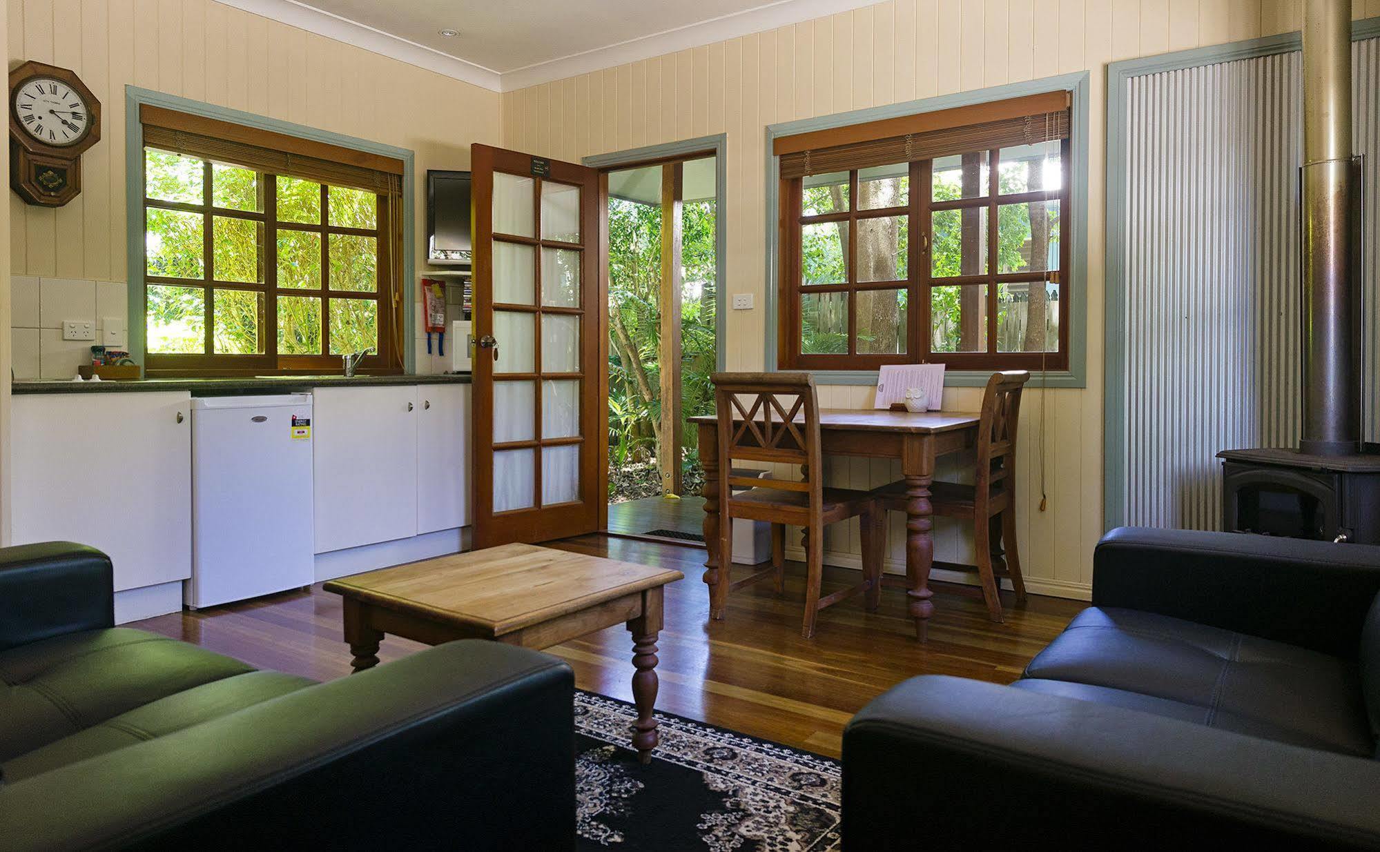 Allumbah Pocket Cottages Yungaburra Eksteriør billede